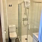 Somo Surfskate Bed & Breakfast