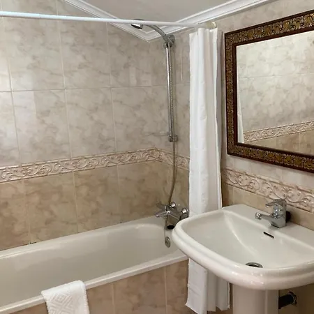 Bed & Breakfast Somo Surfskate