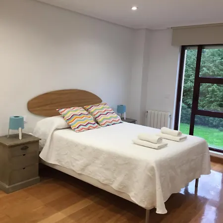 Somo Surfskate Bed & Breakfast