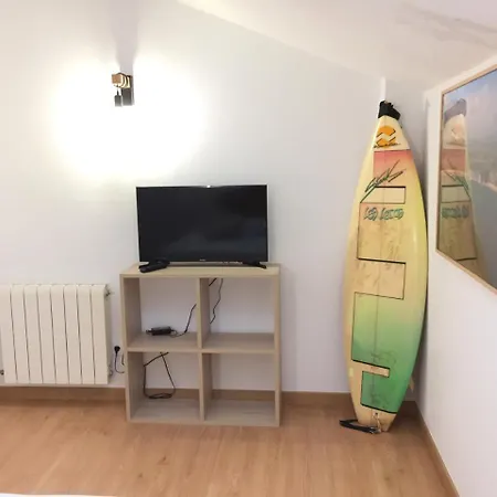 Somo Surfskate Castanedo (Cantabria)