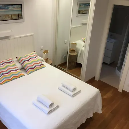 Somo Surfskate Bed & Breakfast