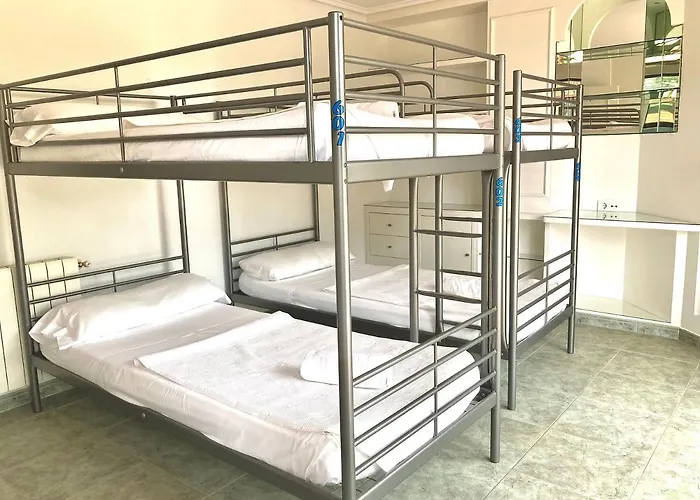 Somo Surfskate Bed & Breakfast *