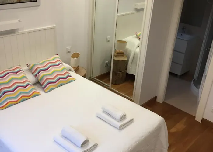 Somo Surfskate Bed & Breakfast