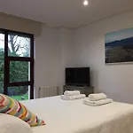 Somo Surfskate Bed & Breakfast