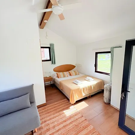 Somo Surfskate Bed & Breakfast *